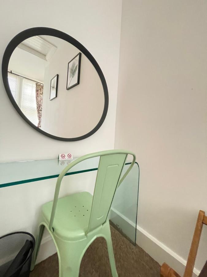 בריסטול Central Located Two Bedroom Suite מראה חיצוני תמונה